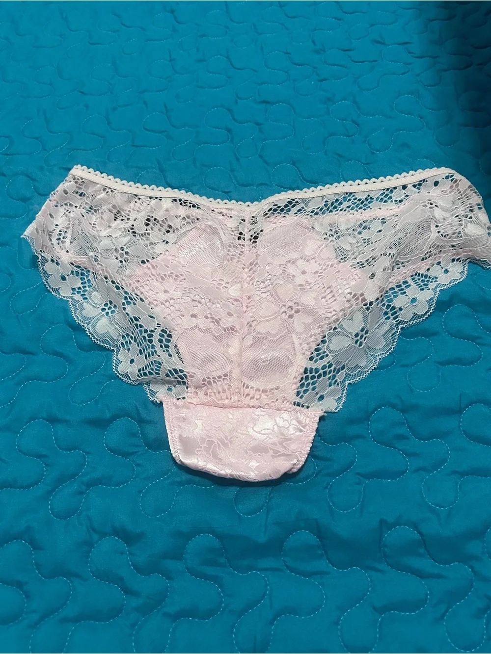 Lot of 5 Women's Cheeky and Brief Panties!!!! NWT